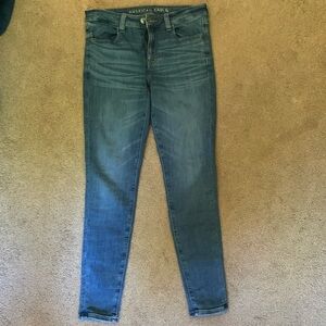 6 Regular sized American Eagle jeans